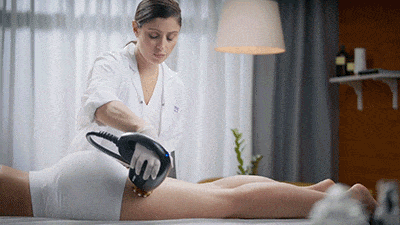 Accent Prime body treatment with the clinician and patient fully framed